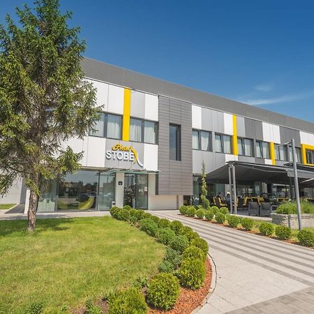 Hotel Stobex Loznica Kültér fotó