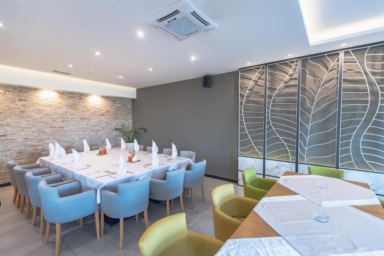 Hotel Stobex Loznica Kültér fotó