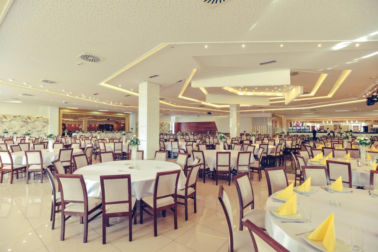 Hotel Stobex Loznica Kültér fotó